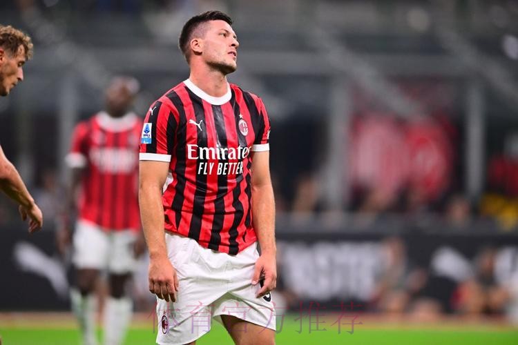 佛罗伦萨想冬窗出售约维奇 皇马可得到50%转会费